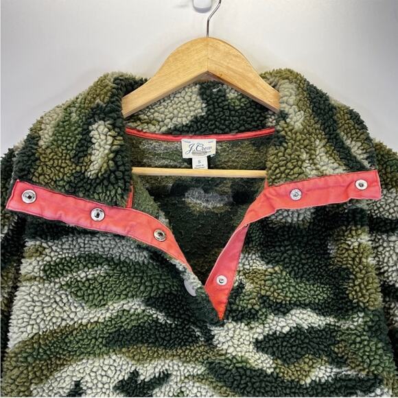J. Crew Camo Printed Sherpa jacket green - XS - Picture 4 of 11